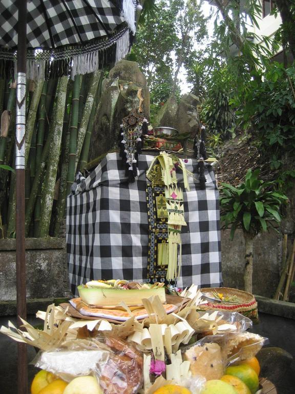 Ubud Wins Bungalow Luaran gambar